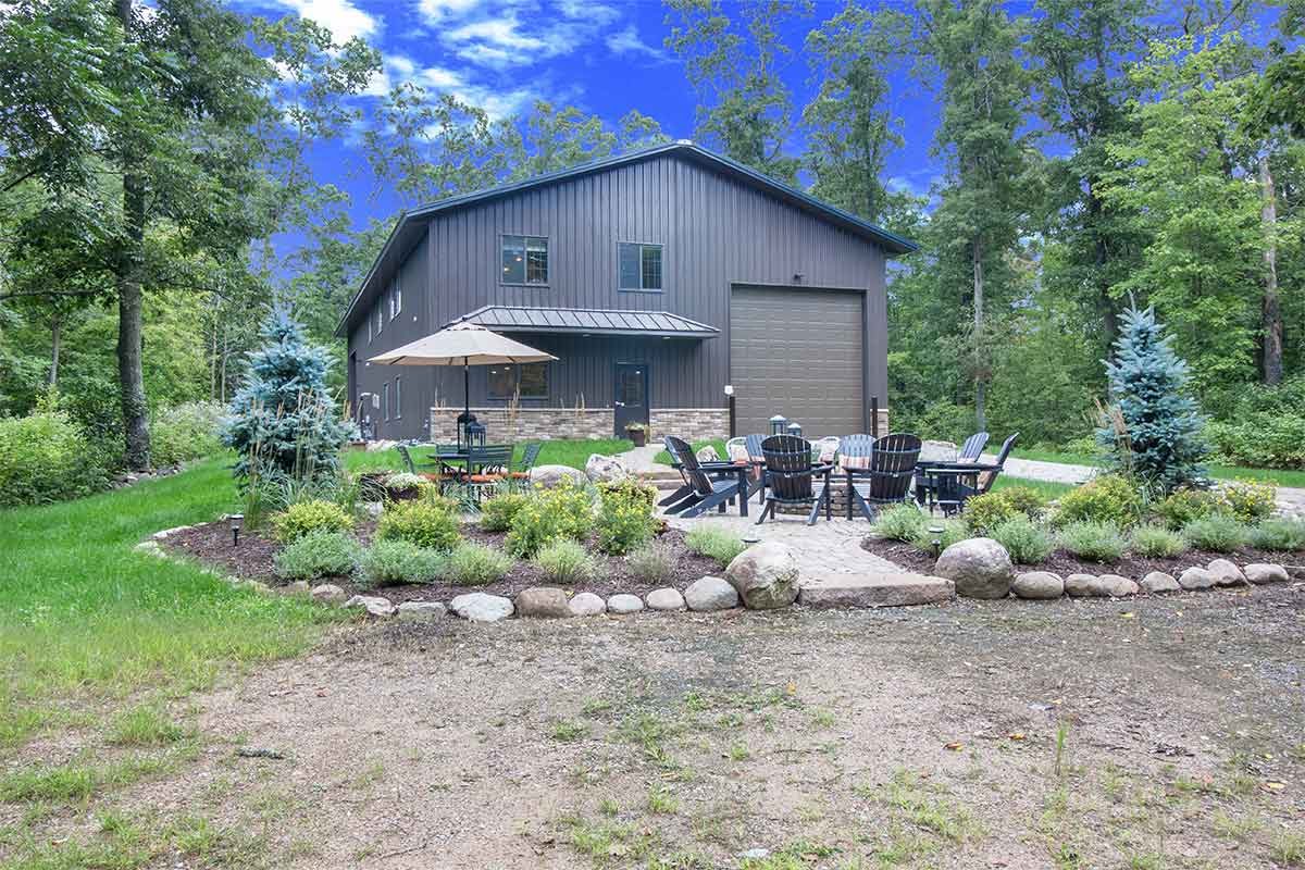 Cross Lake MN Roberts Residential Post Frame Home 001