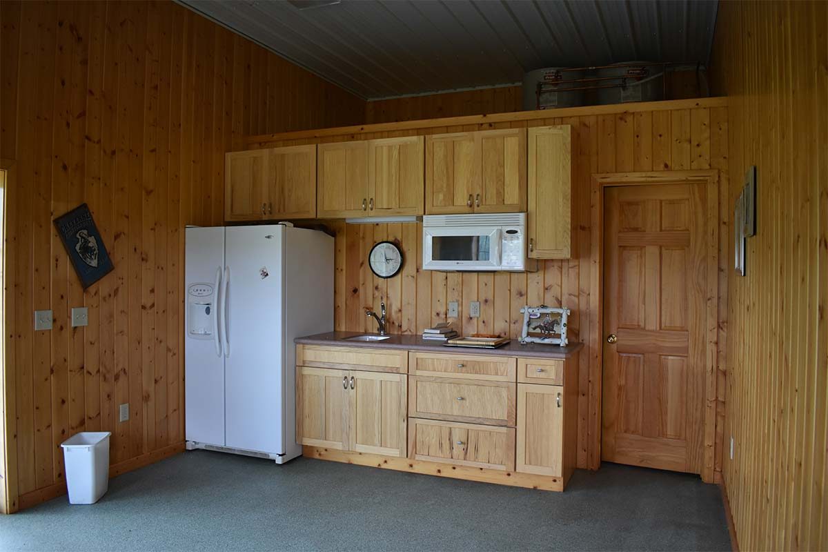 Cross Lake MN Underbrink Equestrian Stall Barn Post Frame 002