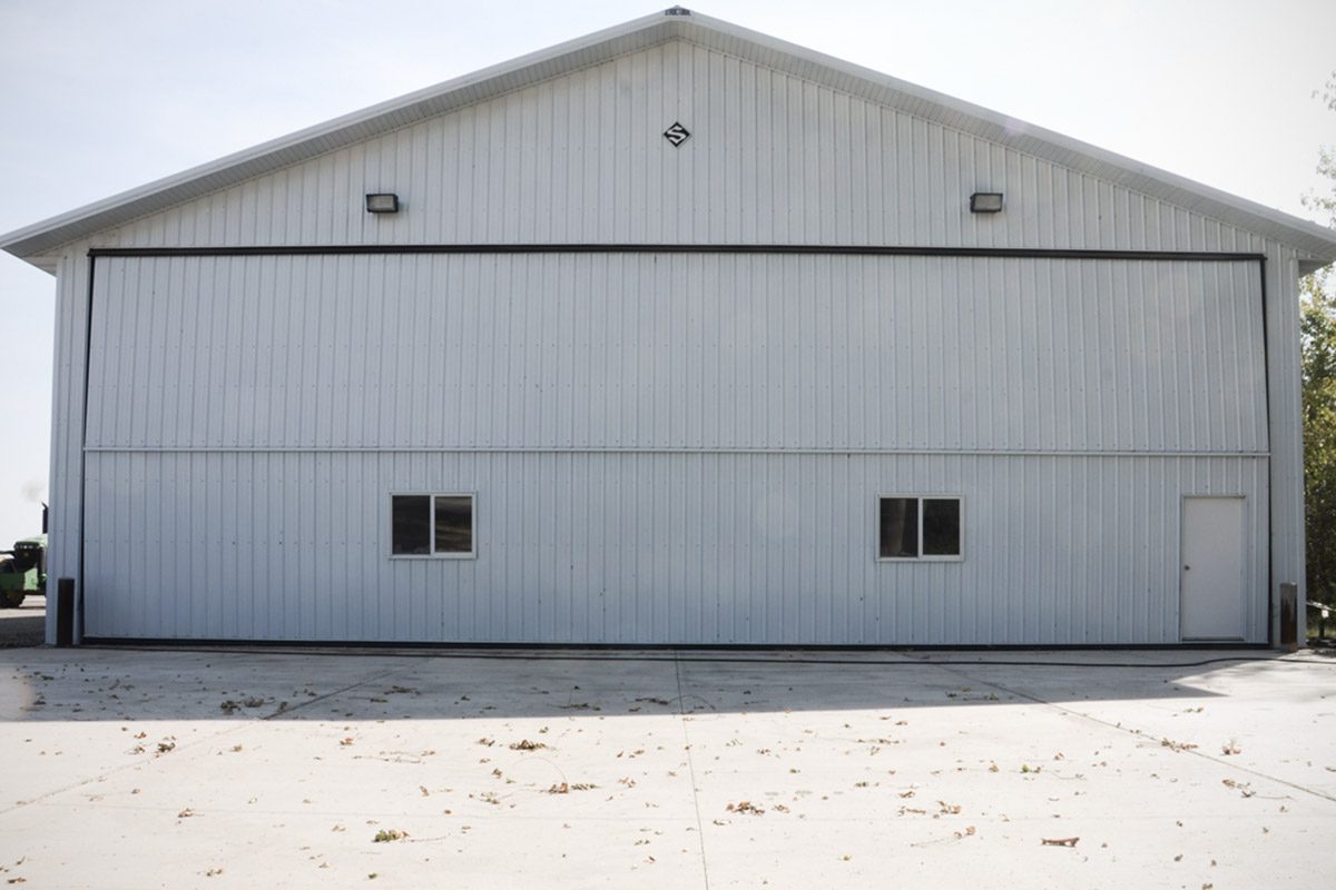 Olivia MN Revier Commercial Airplane Hangar Post Frame 005