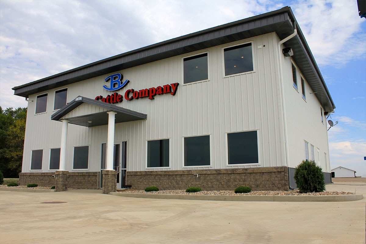 Olivia MN Revier Commercial Office Post Frame 003