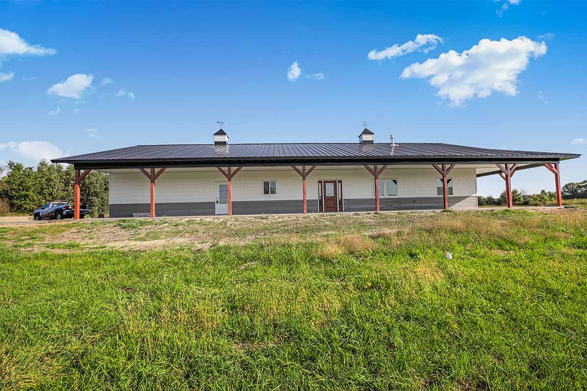 Proulx Barndominium Big Lake MN Commercial Post Frame 03