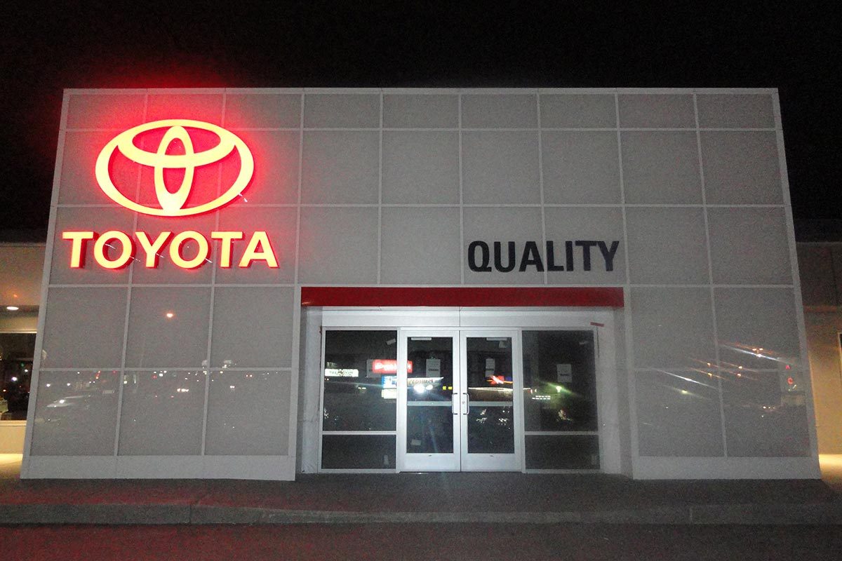 Saint Francis MN Toyota Commercial Retail Masonry 009