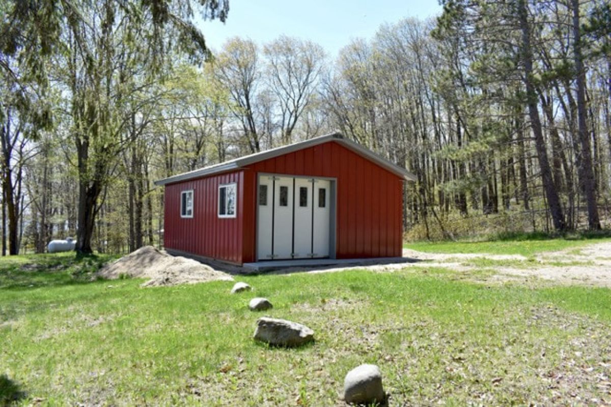 Totter Longville Minnesota Post Frame Garage findoor
